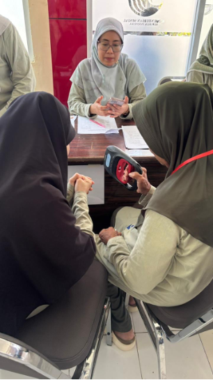 Departemen IKFR FK Unhas Gelar Pengabdian Masyarakat “Aktif Bergerak : Peran Rehabilitasi dalam Meningkatkan Kualitas Hidup Lansia”