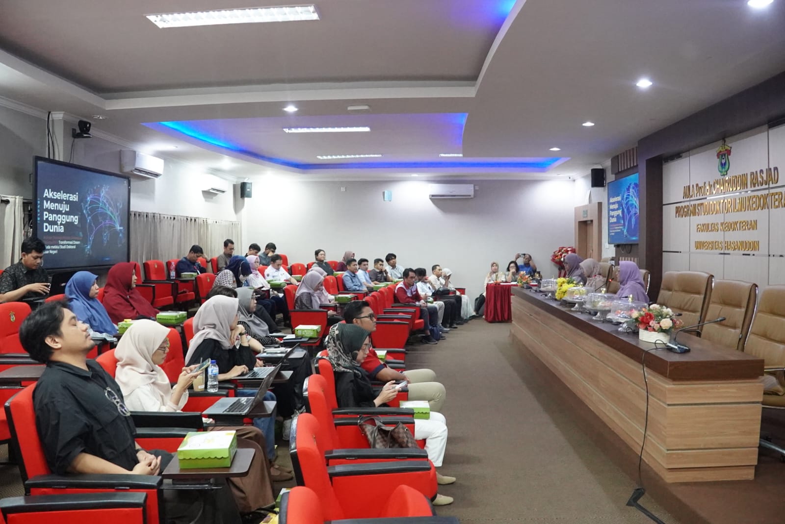 FK Unhas Perkuat Kapasitas Akademik melalui Sosialisasi Studi Doktor bagi Dosen