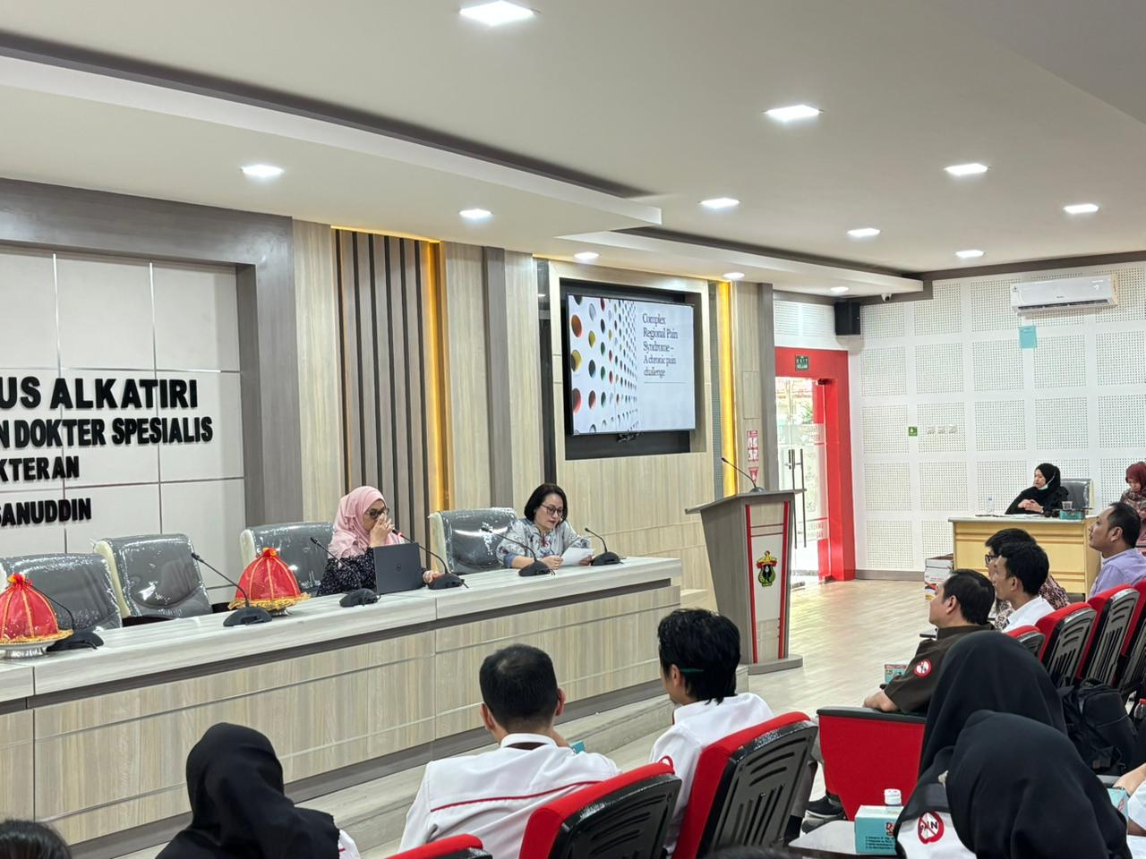 FK Unhas Gelar Kuliah Taamu Bahas Integrasi Psikologi dalam Penatalaksanaan Nyeri