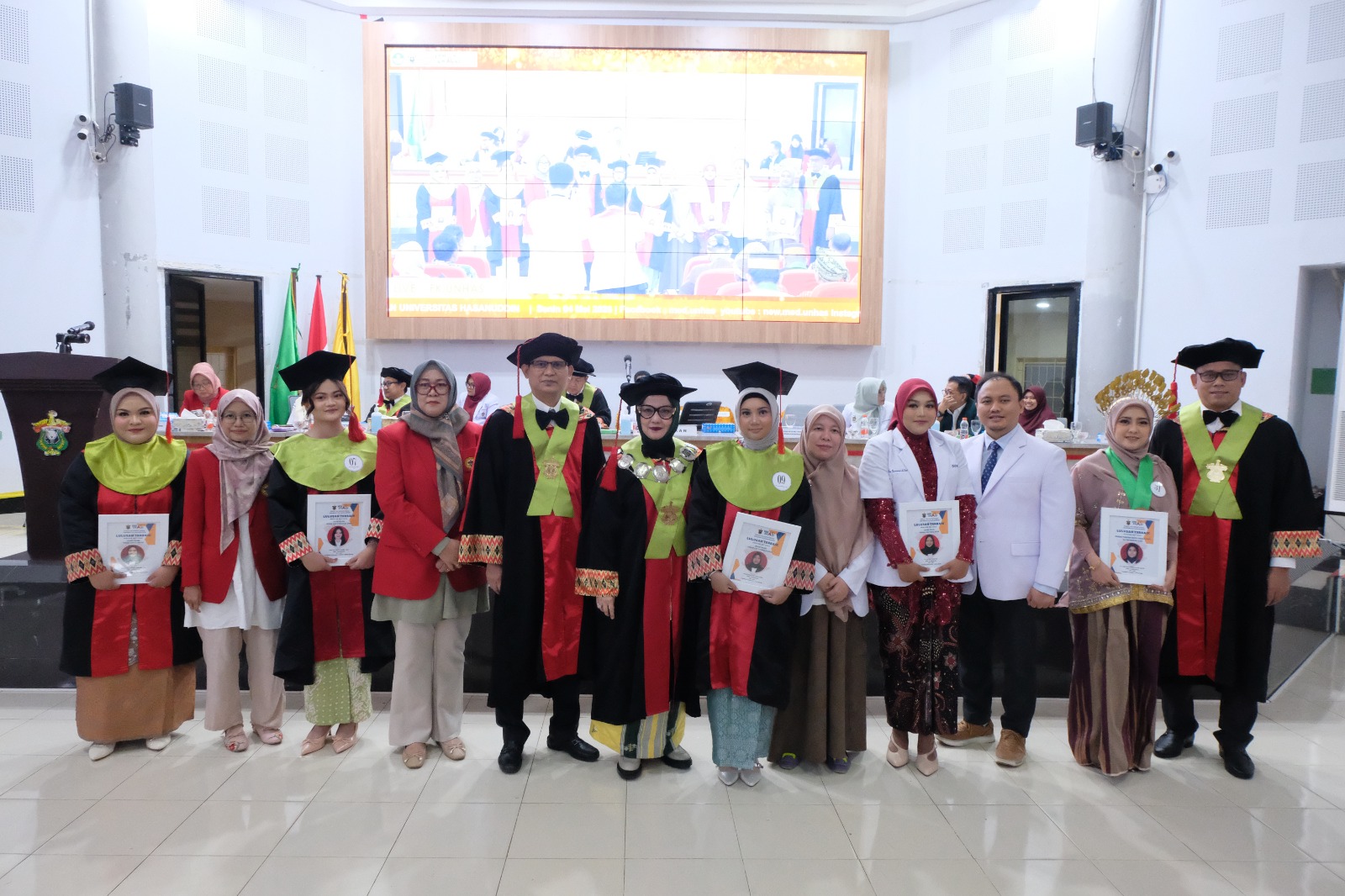 Fakultas Kedokteran Unhas Gelar Brevet PPDS, Sumpah Dokter, dan Pengambilan Janji Lulusan Mei 2026