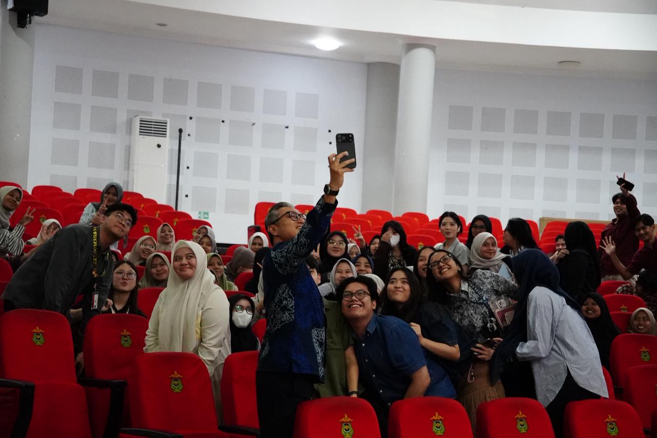 Fakultas Kedokteran Unhas Selenggarakan International Guest Lecture Bersama Akademisi dari Malaysia