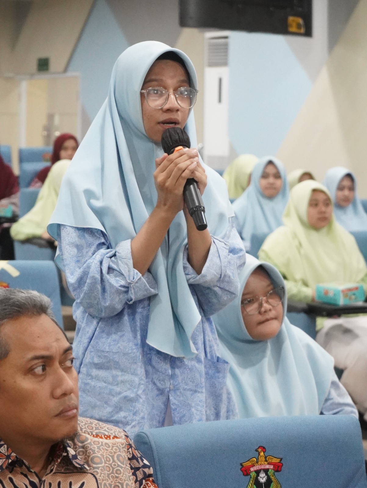 Fakultas Kedokteran Unhas Terima Kunjungan Studi Komparatif Pondok Pesantren Modern Putri IMMIM Pangkep