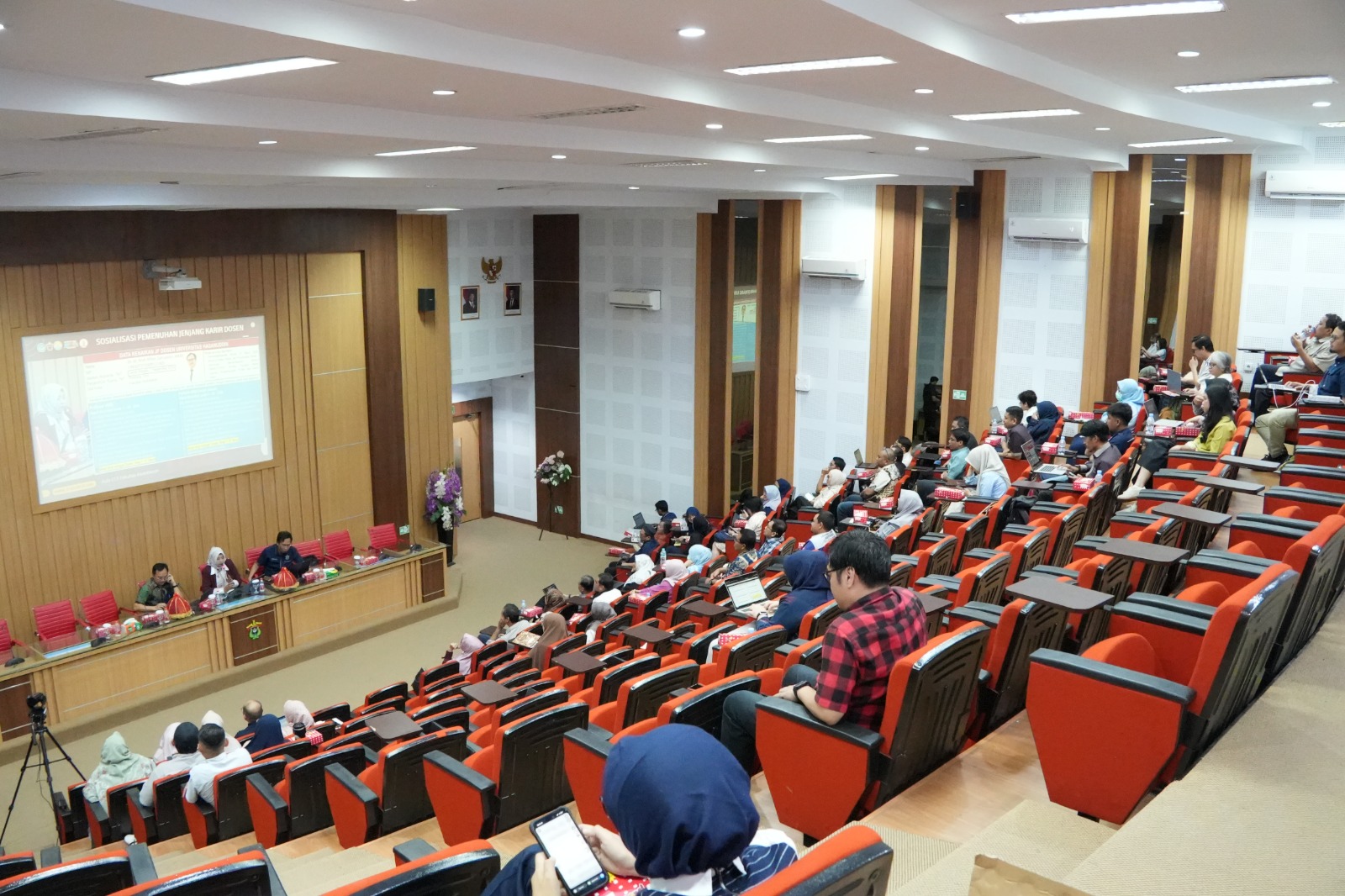 Fakultas Kedokteran Unhas Dorong Pemenuhan Jenjang Karier Dosen