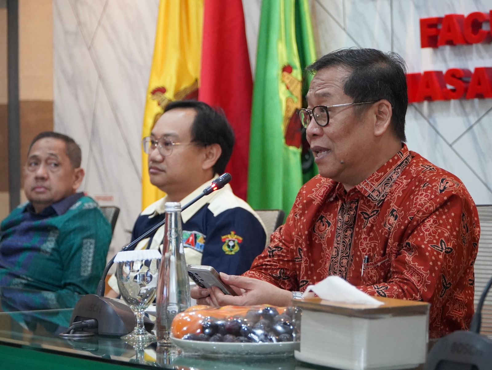 Kunjungan Benchmarking Sekolah Vokasi Universitas Terbuka ke FK Unhas, Perkuat Penerapan K3 di Lingkungan Perguruan Tinggi