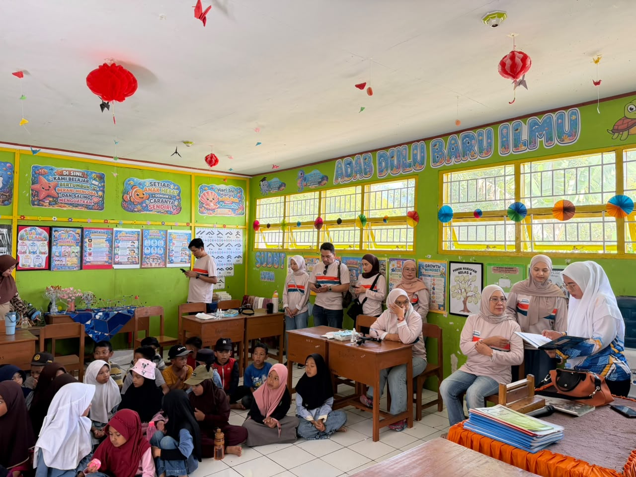 Program Studi THT-BKL FK Unhas Gelar Bakti Sosial Kesehatan Telinga bagi Siswa di Malino