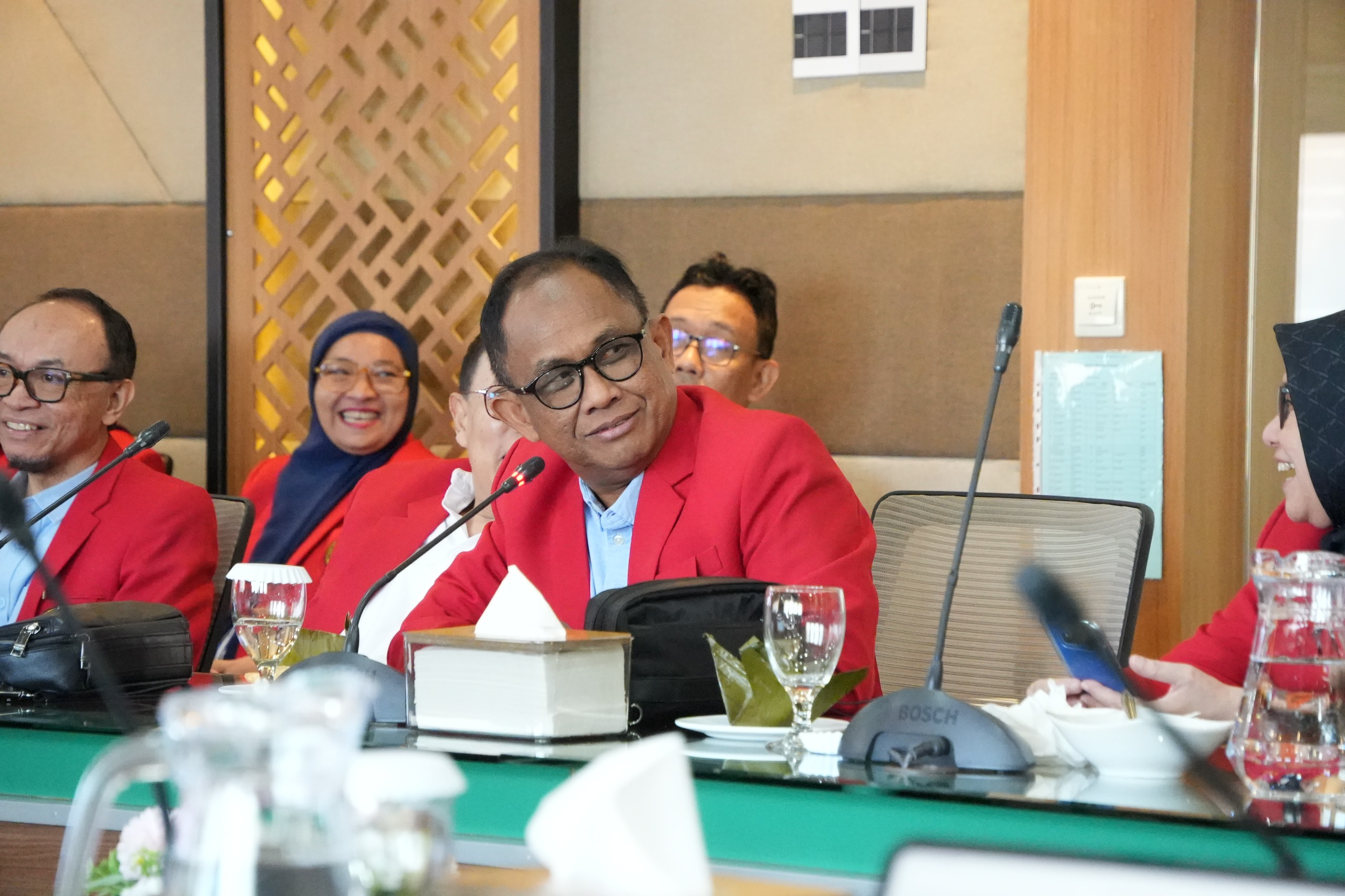 Senat FK Unhas Gelar Rapat Pleno Bahas Calon Anggota Senat Akademik Universitas dan Kenaikan Jabatan Fungsional Dosen
